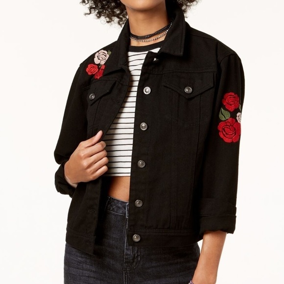 The Edit by Seventeen Love Me black jean jacket w/embroidered flowers Sz-M. W11 - Picture 2 of 14